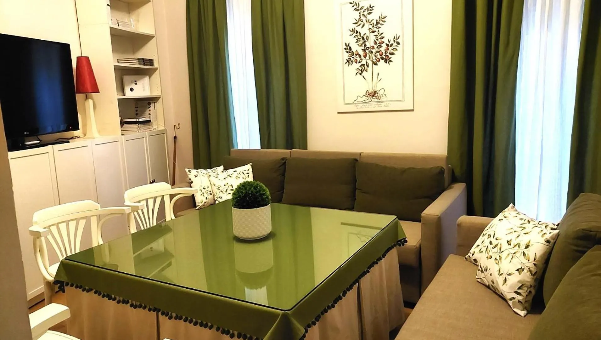 Puerto Home Boutique Granada Apartment